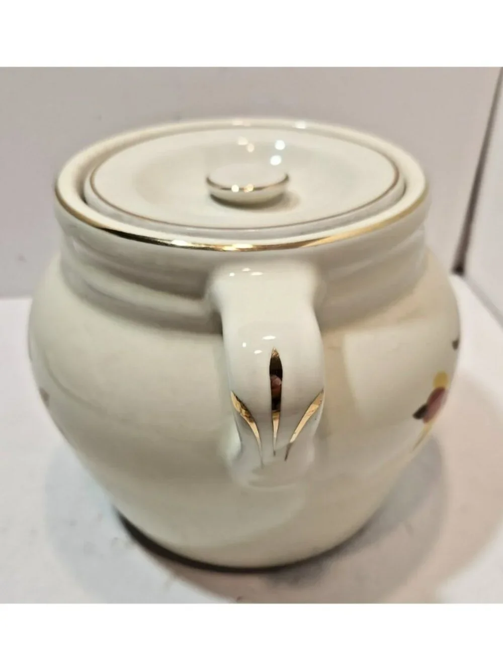Vtg Hall Autumn Leaf 2 1/4 QT 2 Handled Bean Pot & Lid Mary Dunbar MCM Jewel